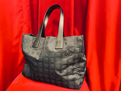 ラグジュアリーブランドのCHANEL