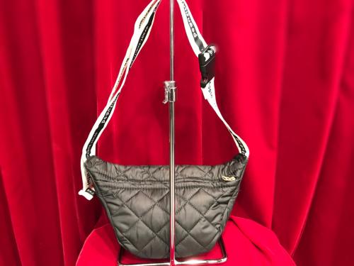 ビューティフル　ピープルのキルトナイロンロゴテープバムバッグ/ANN DE ARK別注 kilt nylon logo tape bam bag