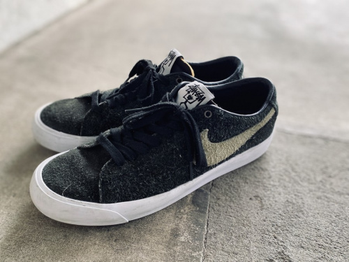 スニーカーのNIKE×STUSSY