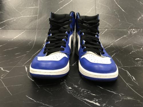 ナイキのAIR JORDAN 1 RETRO HIGH OG GAME ROYAL  / エアジョーダン1レトロハイ ゲームロイヤル