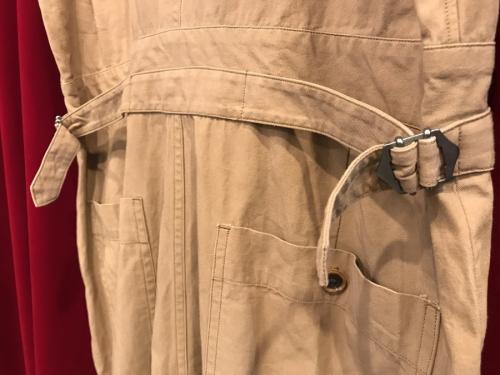 ハードツイストギャバジンスリーブレスジャンプスーツのA20ST04FB