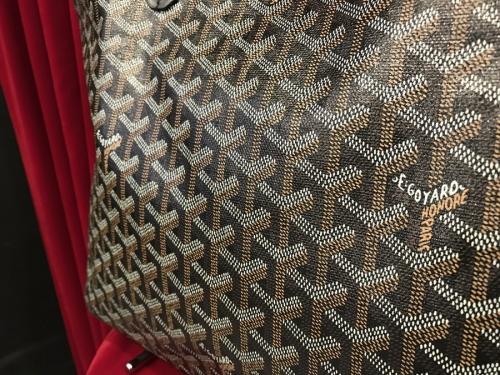 ブラック サンルイPMの布袋付き