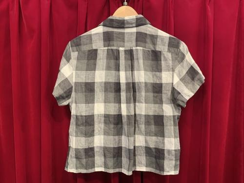 MARGARET HOWELLのマーガレットハウエル