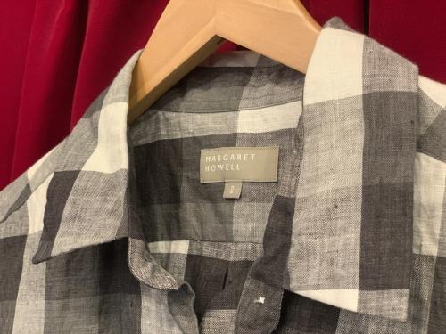 マーガレットハウエルのブロックチェックリネンリトルシャツ / Block Check Linen Shirt