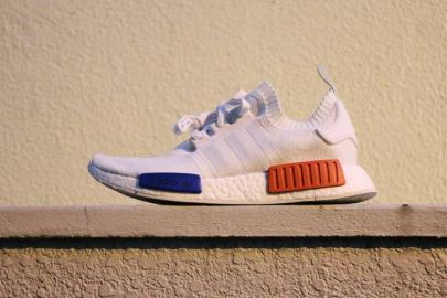 「NMD R1のadidas 」