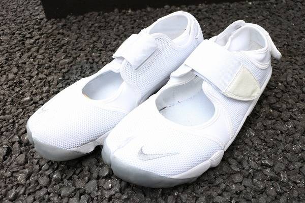 5月4日発売nike名作スニーカー Nike Air Rift ナイキ エア リフト 待望の入荷 15 05 25発行
