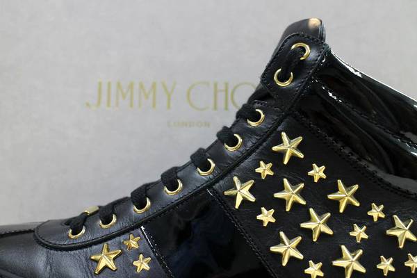 JIMMY CHOO/ジミーチュウからゴールドのスタッズがイケてる