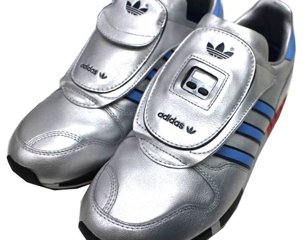 近未来スニーカーの代表格adidas/アディダスよりMICRO PACER