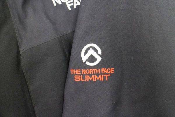 昨日のご紹介に引き続き！！！THE NORTH FACEより廃盤モデルの