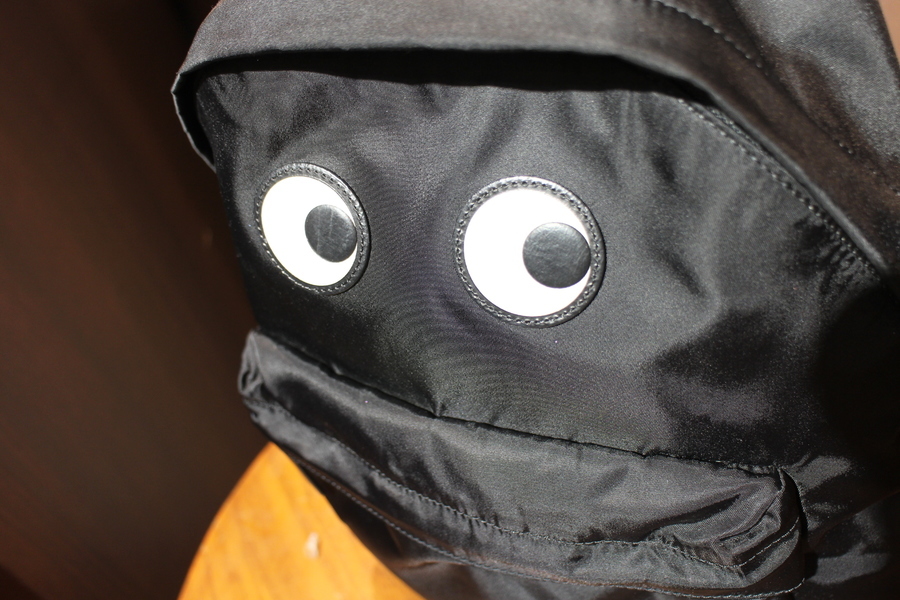 Anya Hindmarch アニヤハインドマーチよりバックパック入荷しました 19 06 05発行