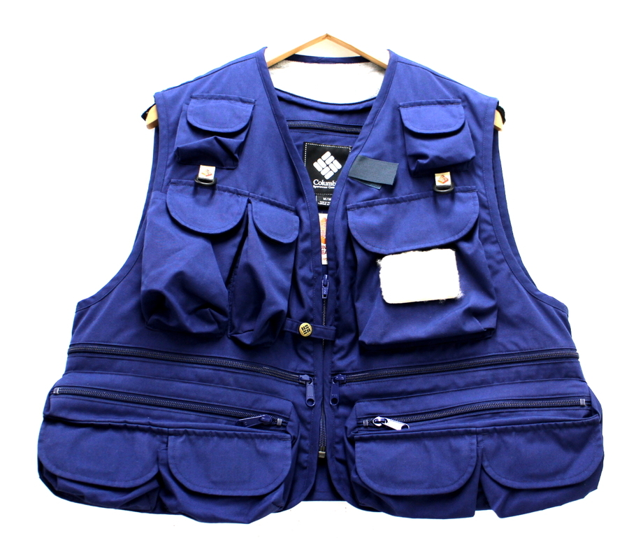 割引価格 COLUMBIA BLACK RESEARCHよりカーボネイト LABEL×MOUNTAIN ウェア