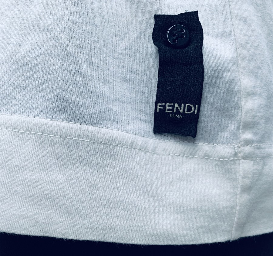 【希少】FENDI ズッカロゴTシャツ