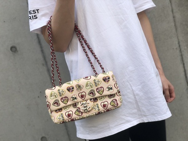 CHANEL/シャネル】より”バレンタインシリーズ”チェーンショルダー 