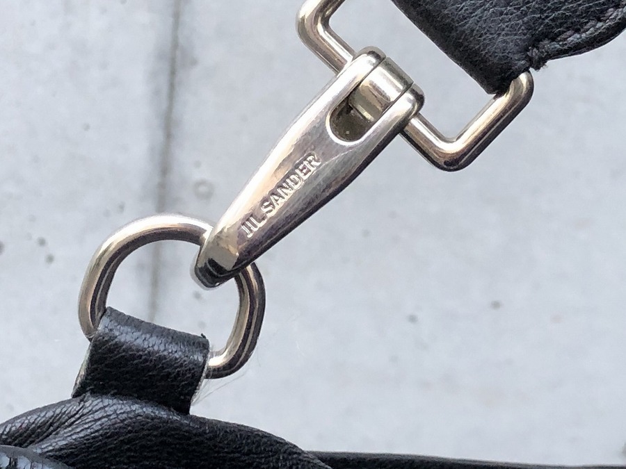 希少【ジルサンダー】型押し レザー ショルダーバッグ JIL SANDER/ジルサンダー】レザー型押しショルダーバッグ入荷