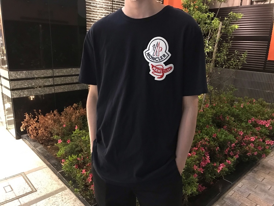 人気インポートブランドブランド/モンクレールTシャツ買取