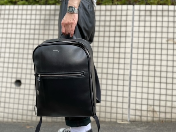 スイス発インポートブランド【BALLY/バリー】より レザーリュック を 
