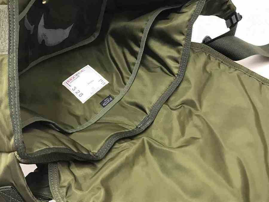 大人気ブランドコラボ 【 PORTER × sacai / ポーター × サカイ