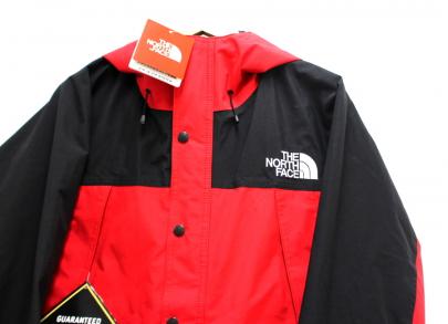 「アウトドアブランドのTHE NORTH FACE 」