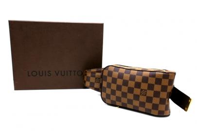 「ラグジュアリーブランドのLOUIS VUITTON 」