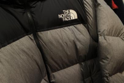 「アウトドアブランドのTHE NORTH FACE 」