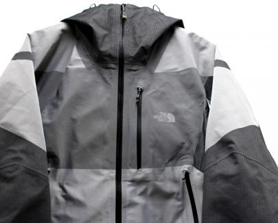 「アウトドアブランドのTHE　NORTH　FACE 」