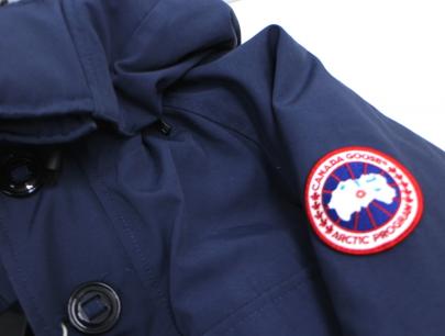 「インポートブランドのCANADA GOOSE 」