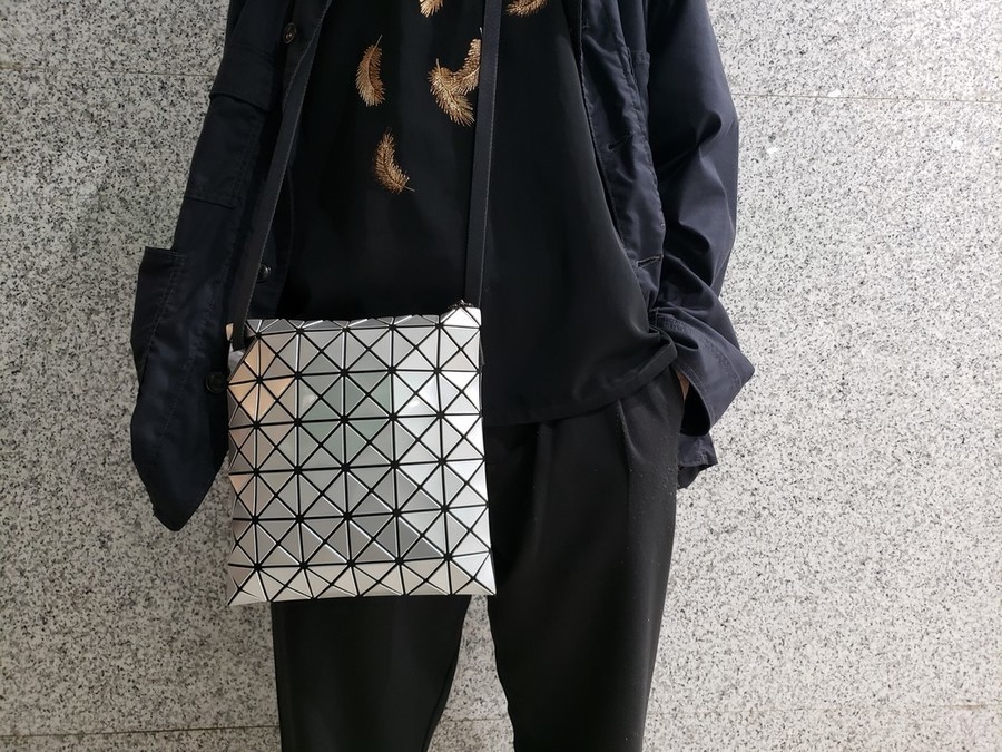 BAO BAO ISSEY MIYAKE/バオバオ イッセイミヤケ】プリズム