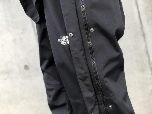 sacai × THE NORTH FACE サイドジップ クライミングパンツ