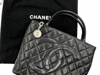 「ラグジュアリーブランドのCHANEL 」