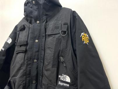 「コラボ・別注アイテムのSUPREME × THE NORTH FACE 」