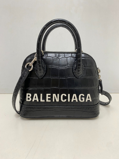 「ラグジュアリーブランドのBALENCIAGA 」