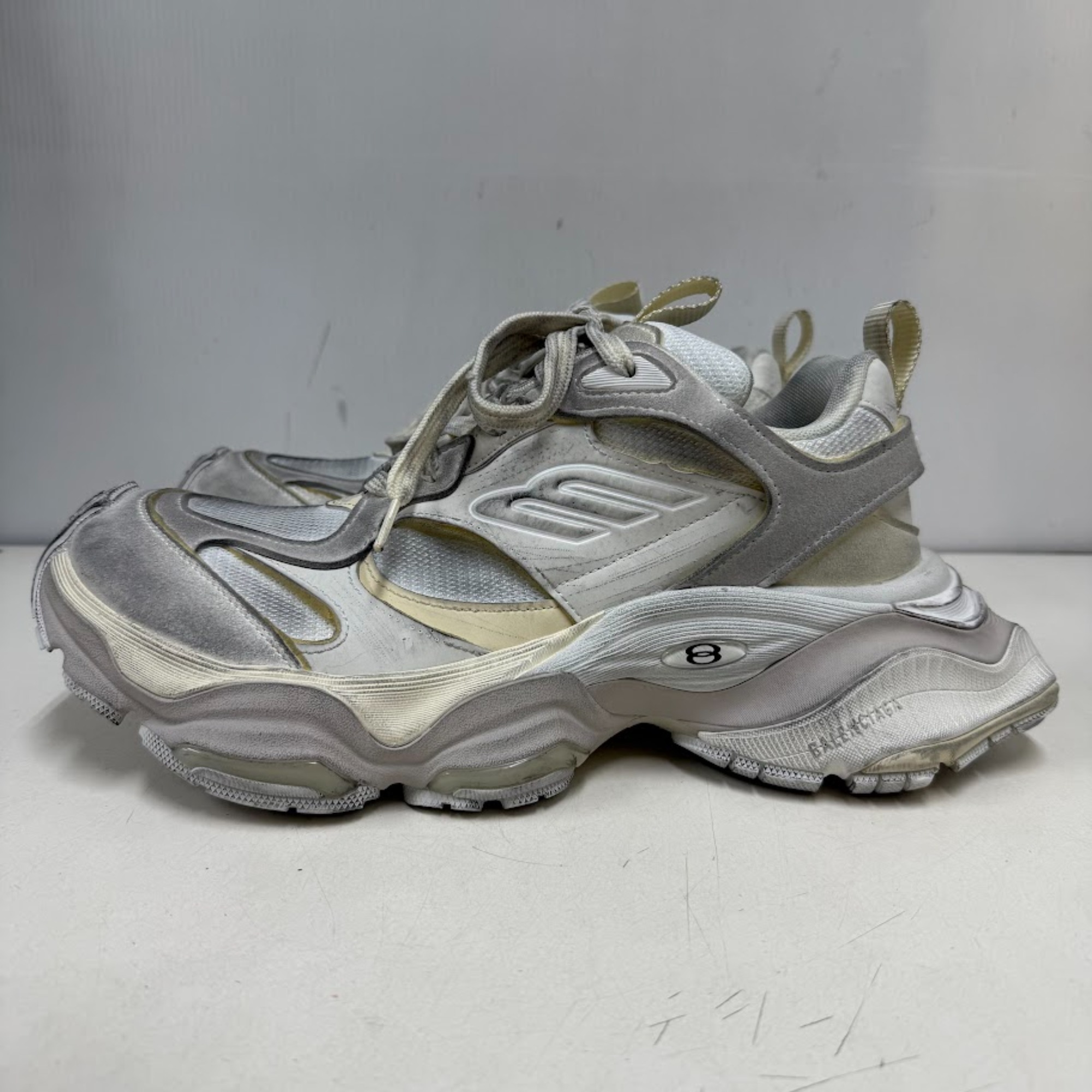 最終出品 balenciaga cargo 41 新品 確実正規品 バレンシアガ - BALENCIAGA | CARGO-White-41の通販 | RESTIR