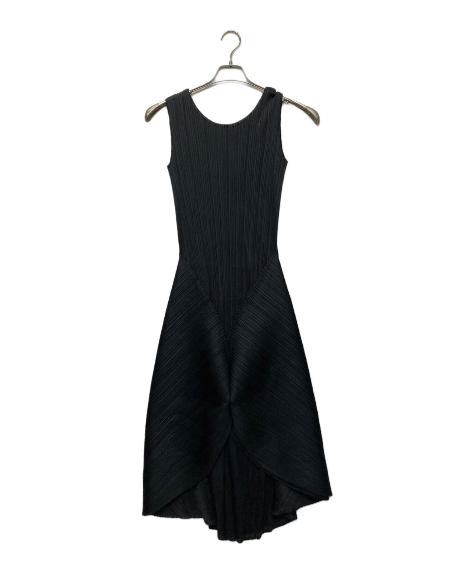 PLEATS PLEASE / プリーツプリーズ】ノースリーブ変形プリーツ