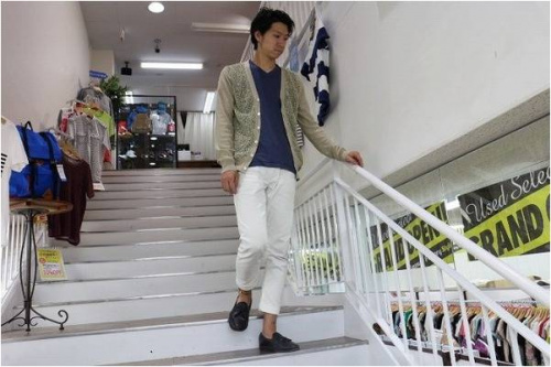 メンズのトップス