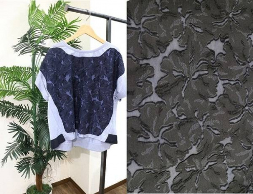 ワンピースのプルオーバー