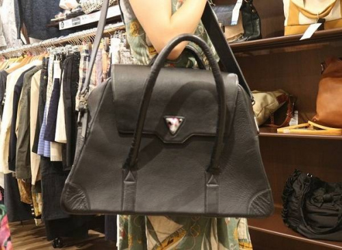 ショルダーバッグ