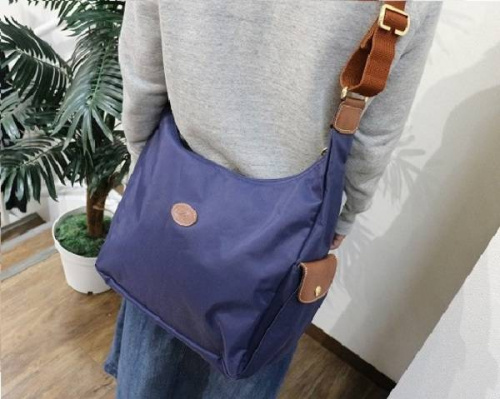 レディースのシューズ・バッグ