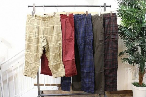 クロップドパンツ