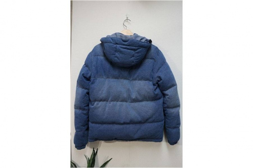 ダウンジャケットのRon Herman