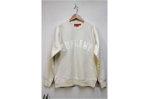 アーチロゴのスウェット