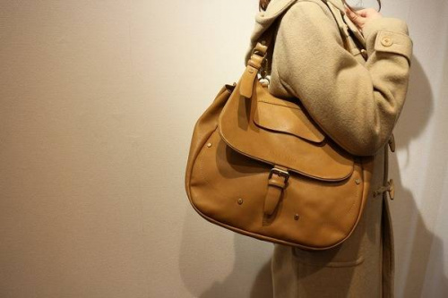 レディースのシューズ・バッグ