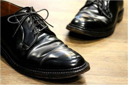 オールデンのコードバン