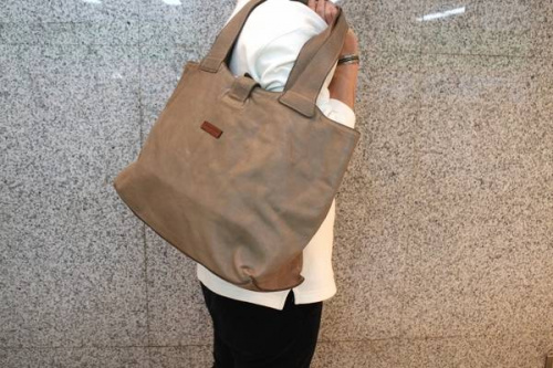 ダニエルボブのバッグ