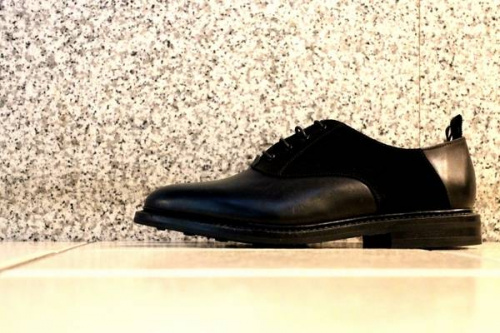 トムブラウンのTHOM BROWNE