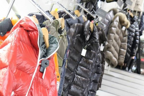 戸越銀座の冬物　