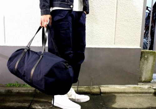 NVy byのネイビーバイ