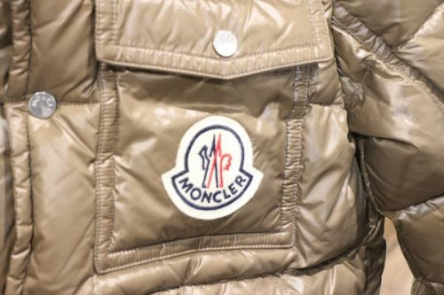 モンクレールのK2