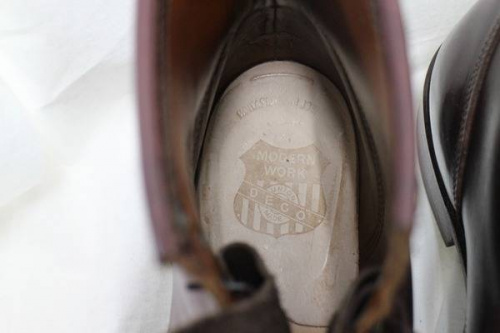 モダンワークのジュリアンブーツ