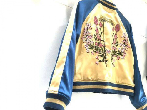 春アウターの古着