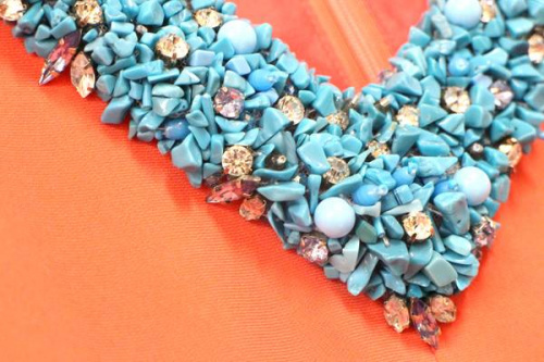 ワンピースのターコイズ